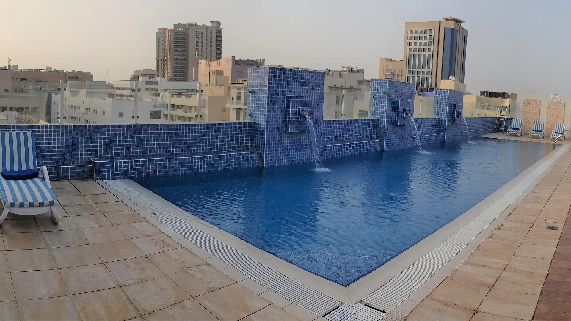 Tulip Hotel Apartments Dubaï Appart hôtel